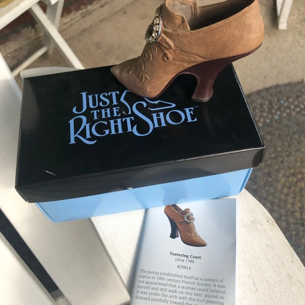 Vintage Shoe Decor